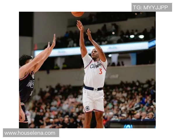 快船队核心球员状态火热,助球队取得连胜 快船队核心球员状态火热,助球队取得连胜